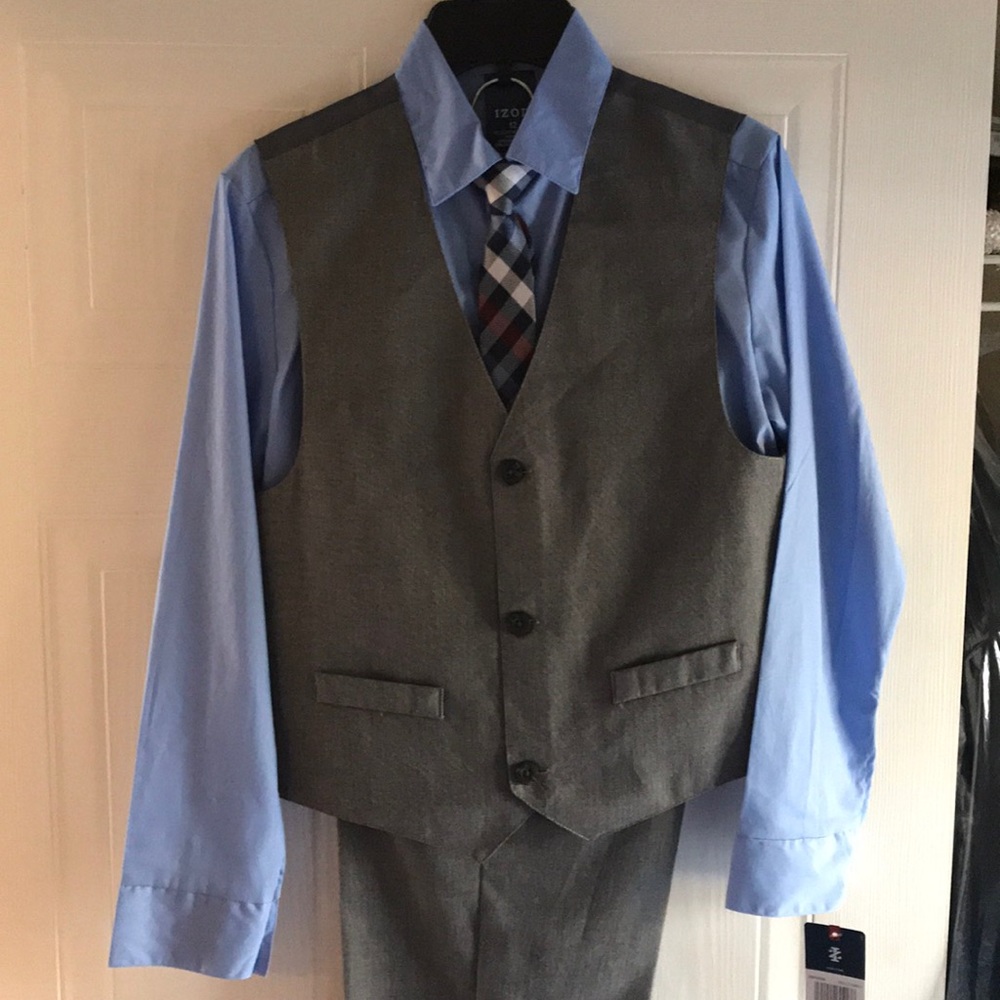 Boys suit with vest